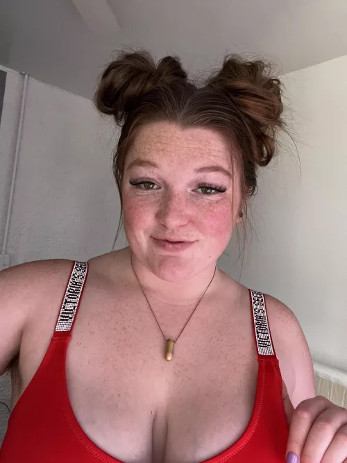 Hope you like freckled babes😋