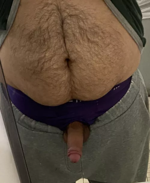 Horny at work hehe hello sexy people