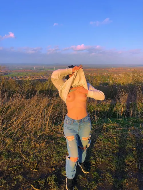 How badly do you want to suck on my titties? 🥵