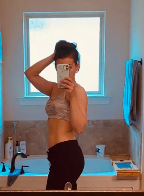 How do you feel about fit moms?