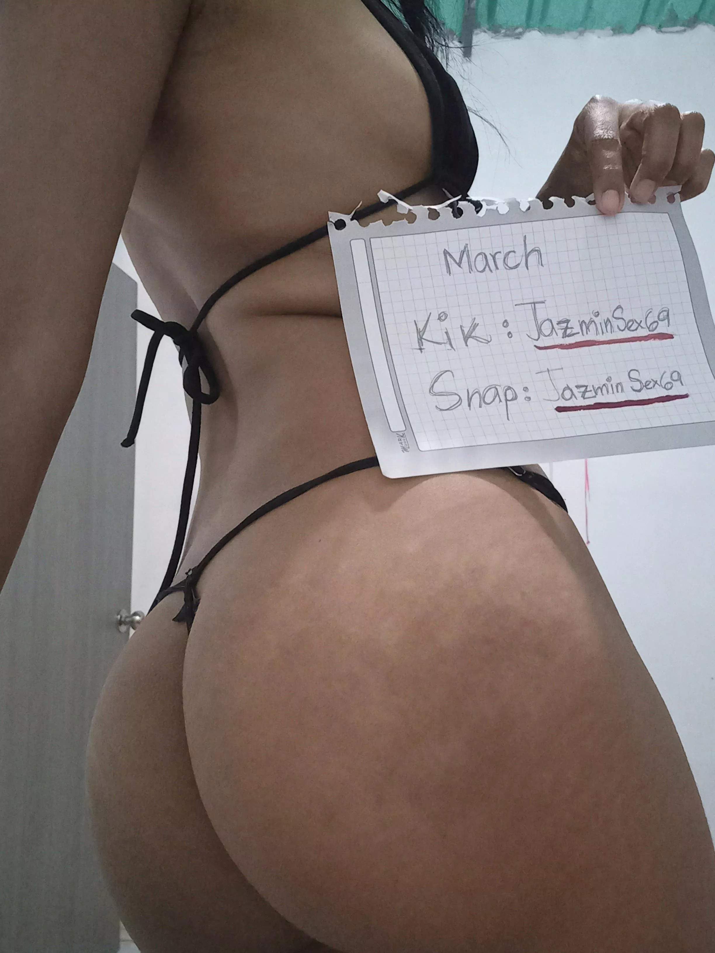 I am a horny Latina, I have photos🔥 videos😈 sexting session💖 video sex🍆 video call🍑 GFE❤ [good prices]🤑 [live verification]😘 Kik/Snap: Jazminsex69🍒