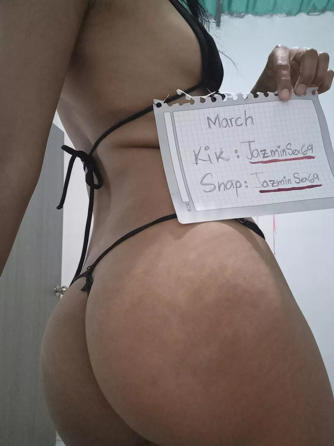 I am a horny Latina, I have photos🔥 videos😈 sexting session💖 video sex🍆 video call🍑 GFE❤ [good prices]🤑 [live verification]😘 Kik/Snap: Jazminsex69🍒