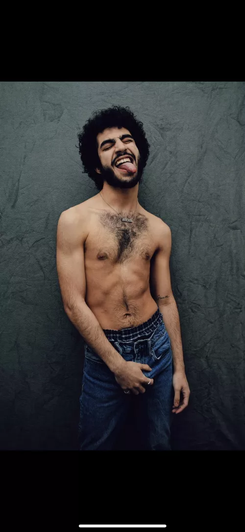 I did a photoshop in boxers I though I would share