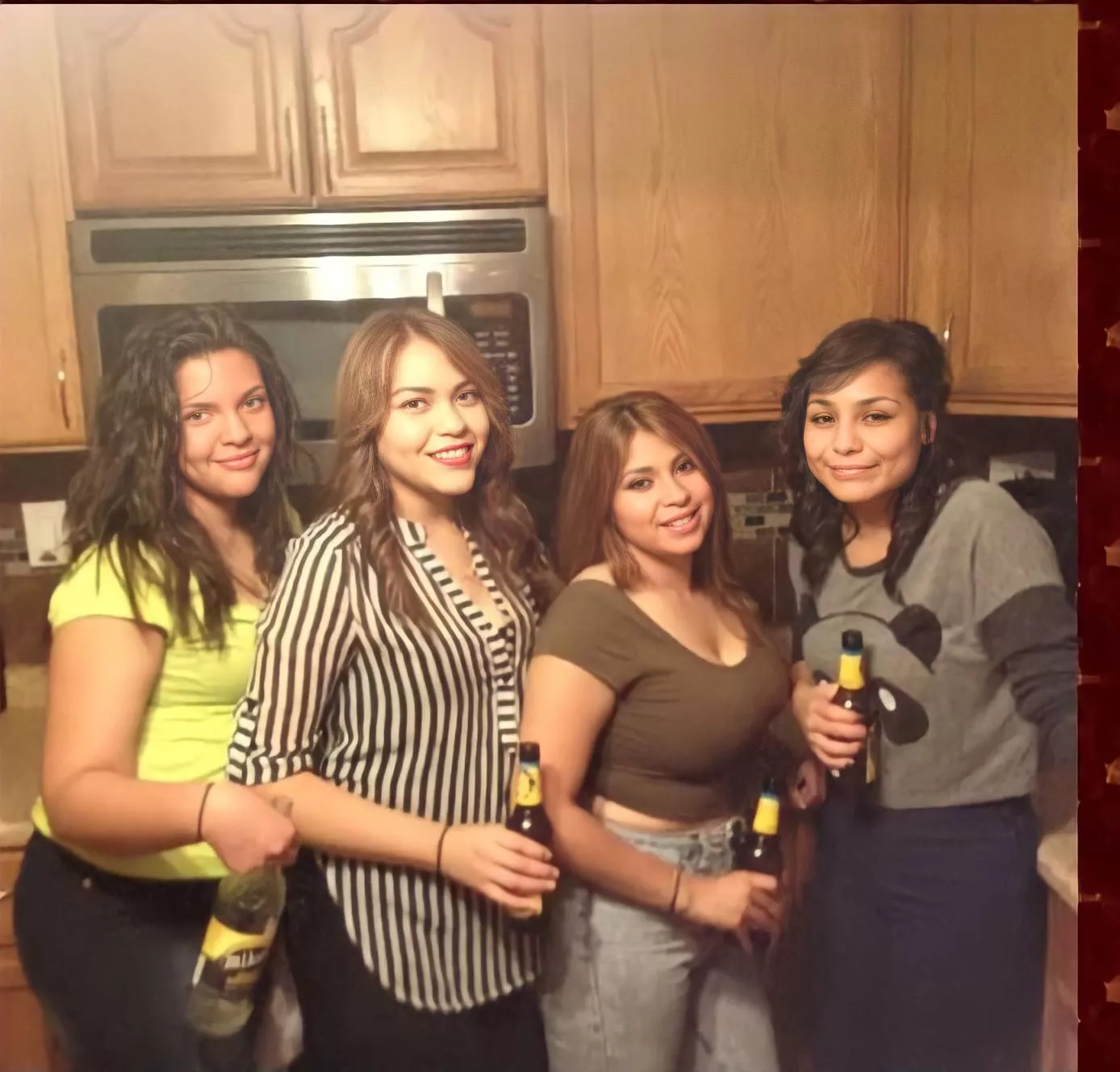 I didn't even notice the other 3 girls at 1st