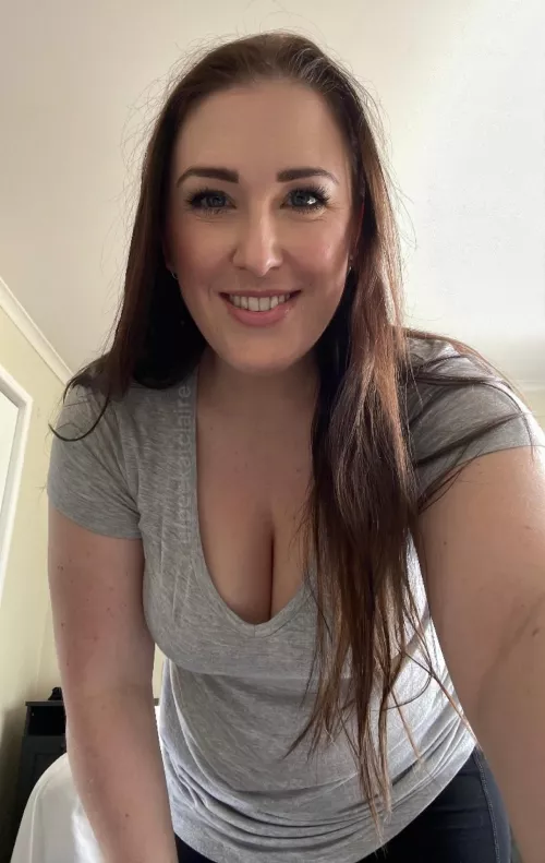 I have a mom joke for you. Why was the sand wet? …….Because the sea weed 😆