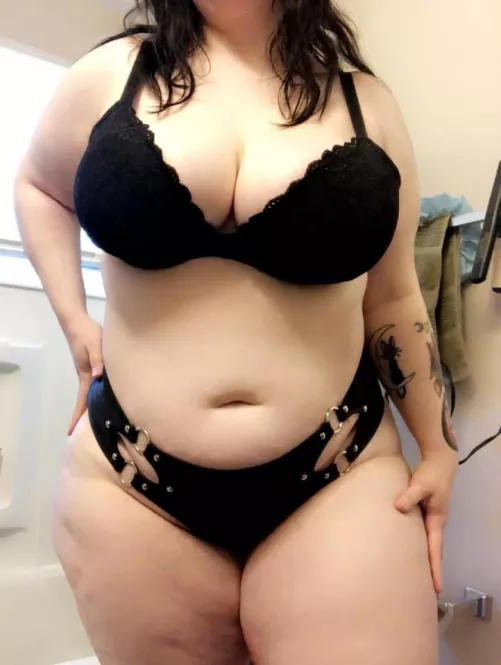 I have to say ever since I became a sex worker, my confidence and feeling of self worth has skyrocketed :’)