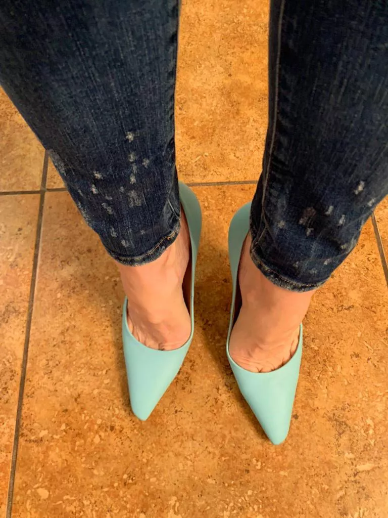 I like wearing these to work so I can catch guys and girls staring.