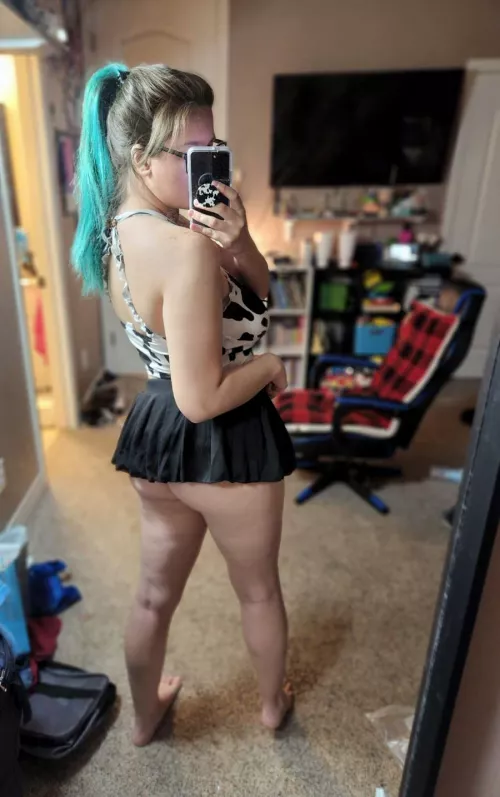 I love this new top and skirt!!