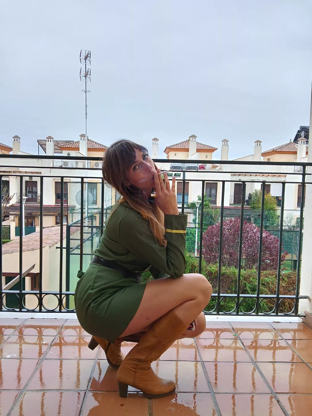 I love to smoke after sex