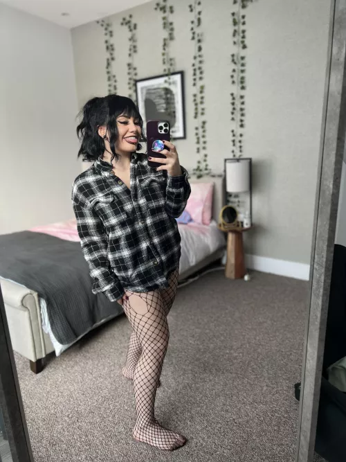 I may have ripped a hole in these but it’s still cute right? 😌