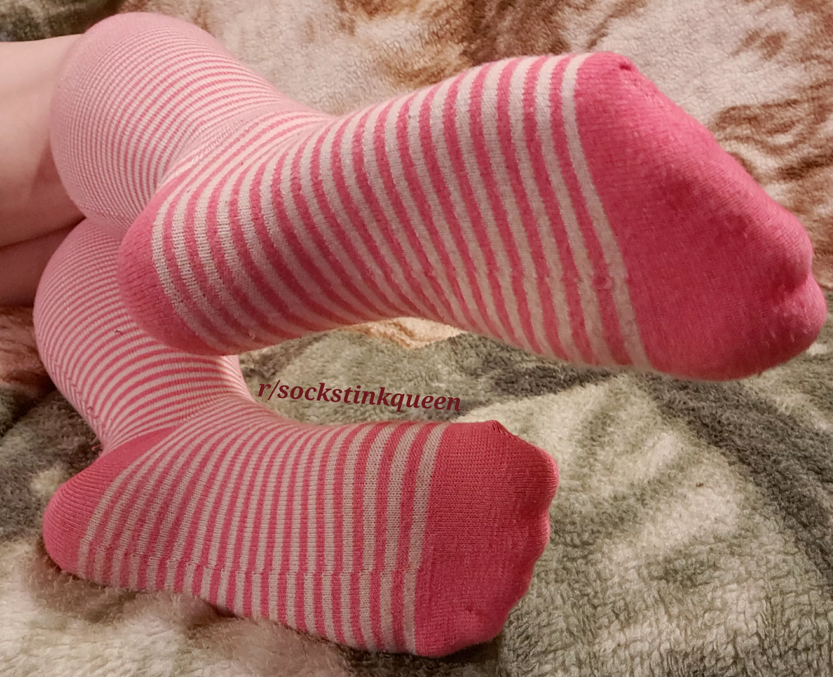 I think it's hot when you sniff my socks ❤