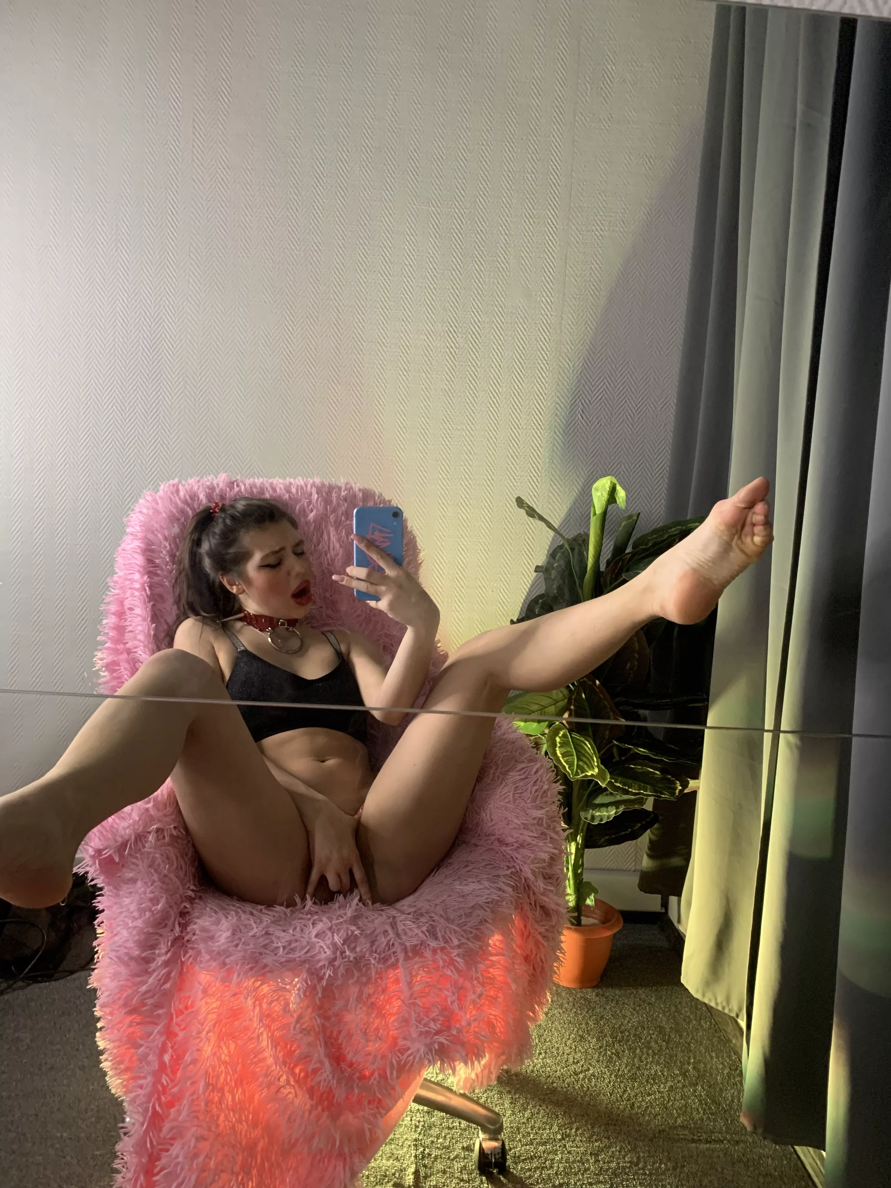 I want to feel every inch of your sweet cock inside me💖😈