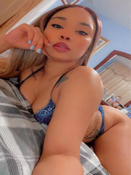 If you can see it from the front imagine it from the back 😋