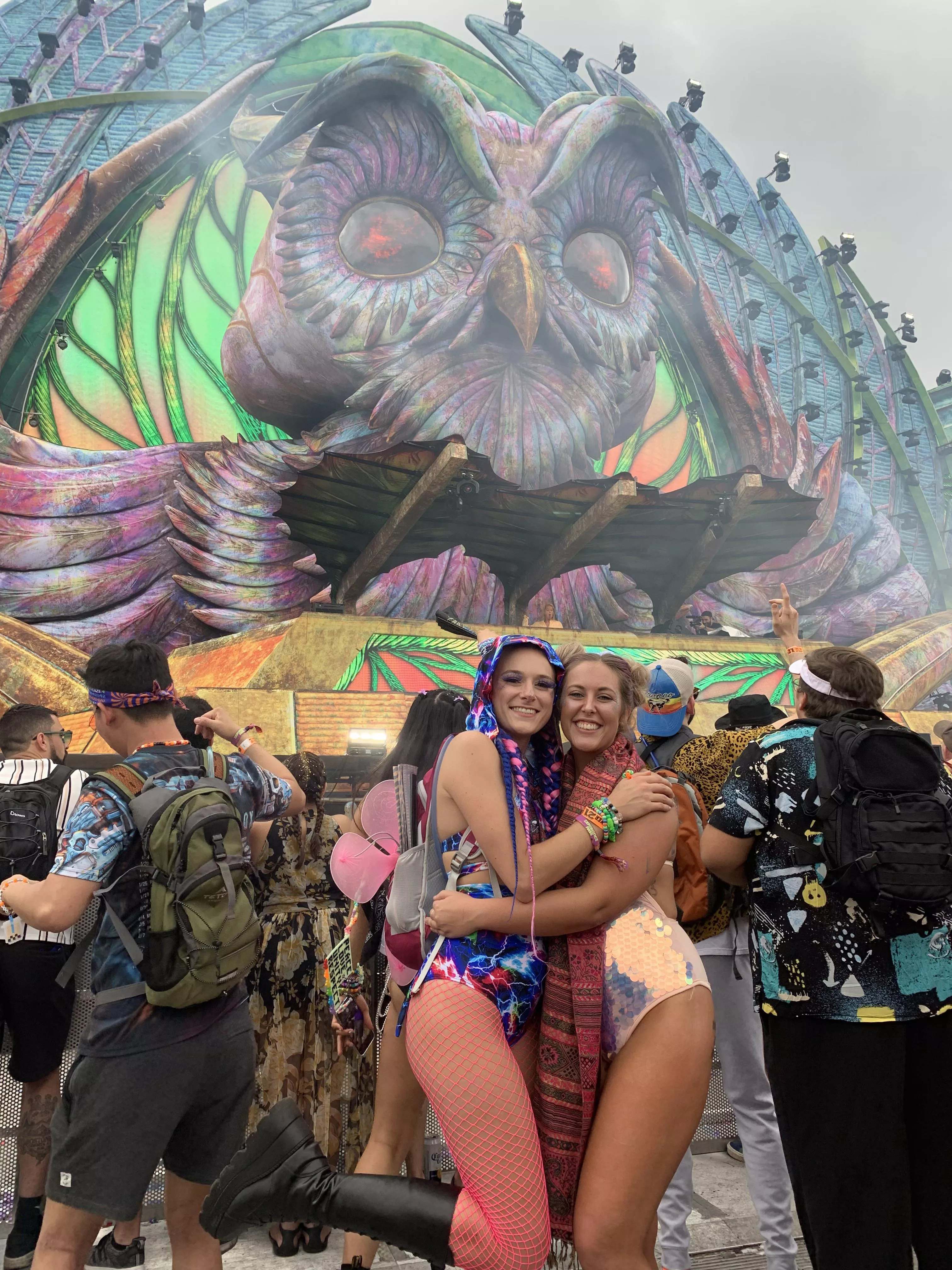 I’m a slut for edc 😈