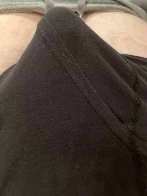 I’m so hard. Dm me to help me cum