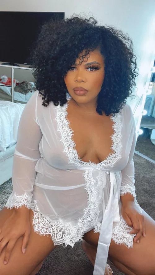 I’m so horny 😈 come and ask for custom content, link in comments