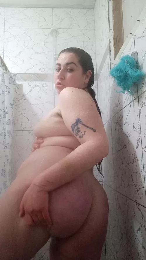 I'm totally wet waiting for you💦💦