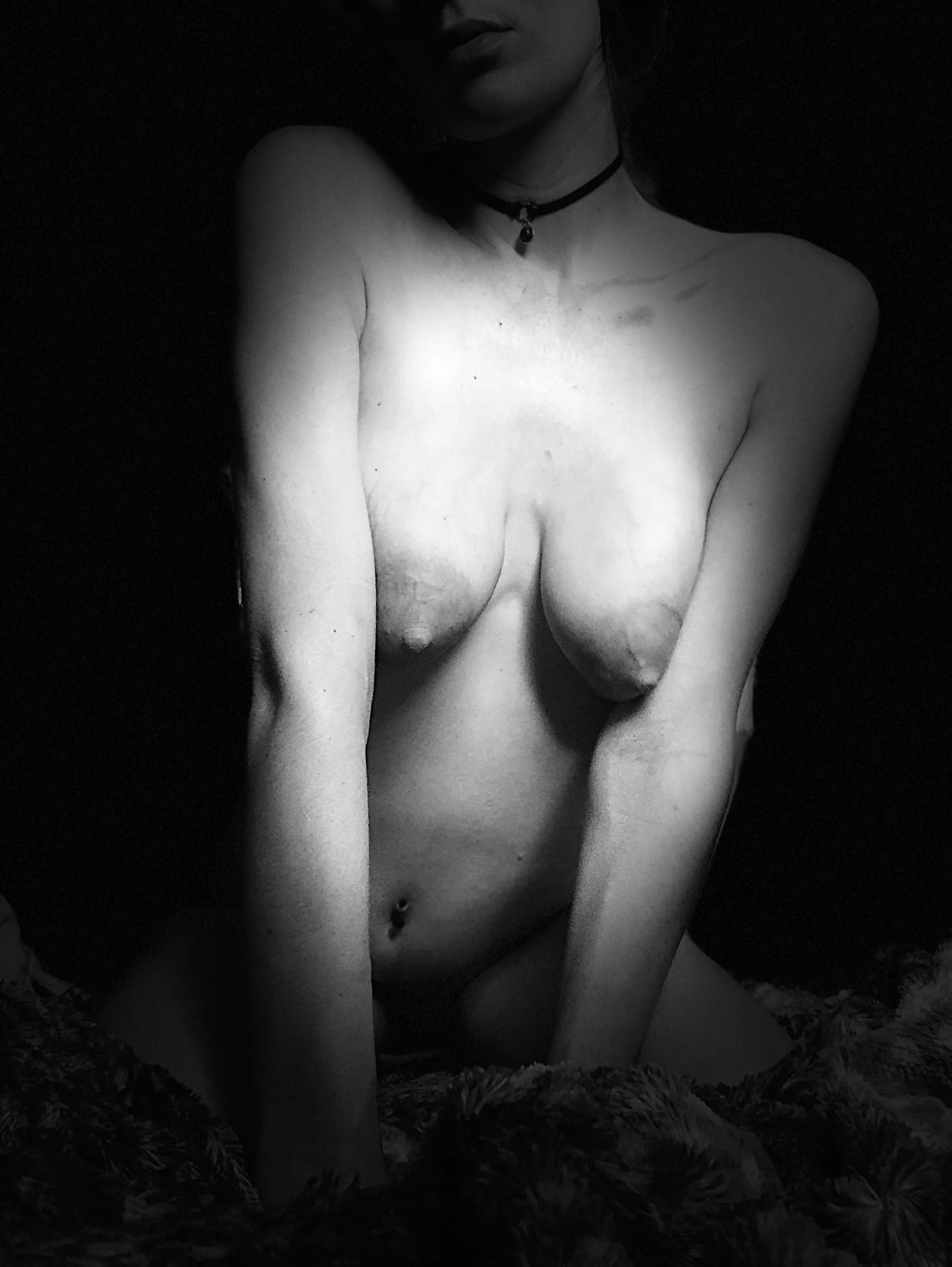 Impatiently waiting for Daddy to come have his way with me 🥵