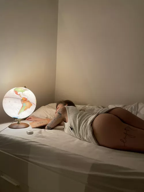 It's chilly outside, you should cum warm up with me