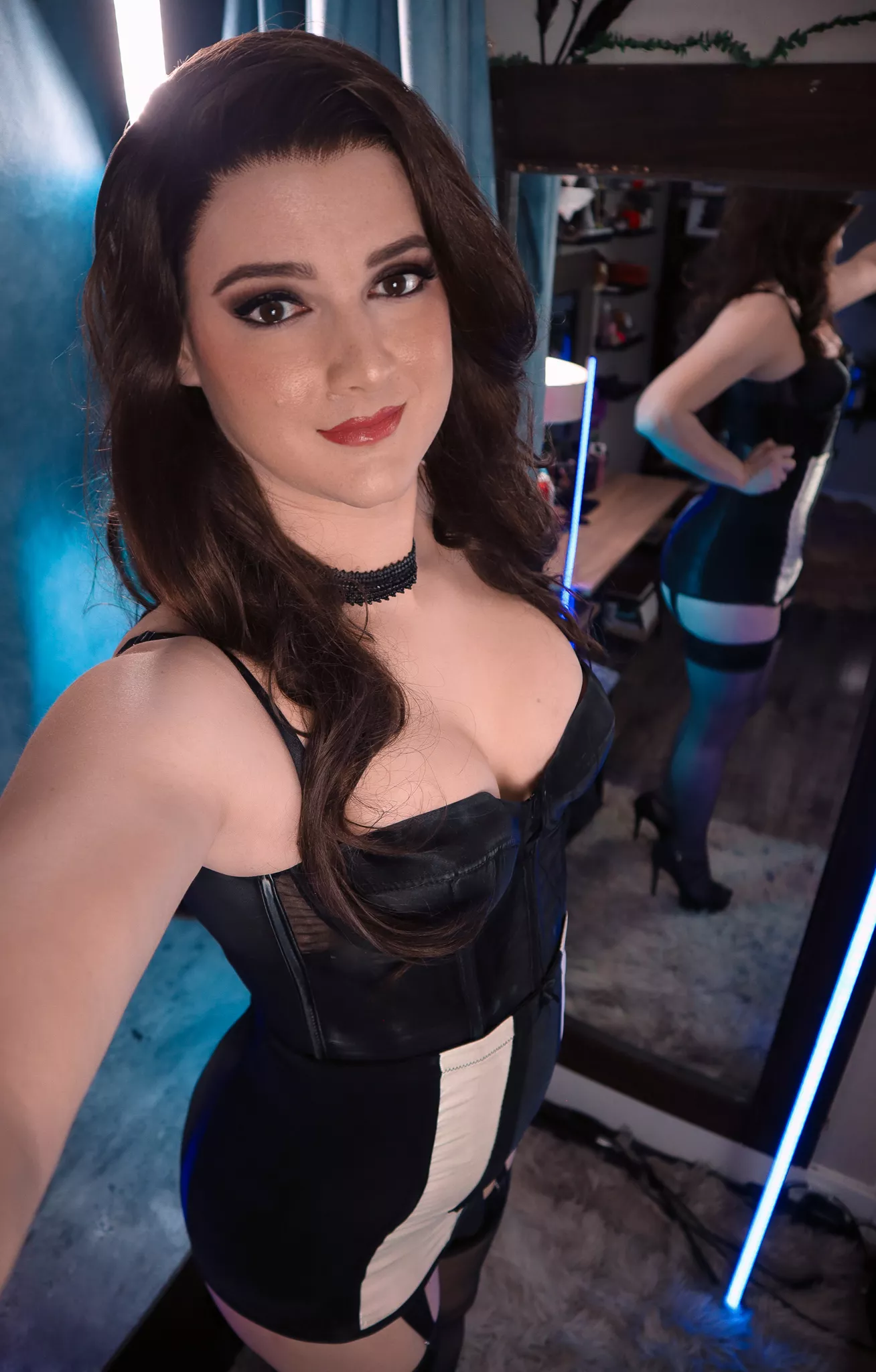 It's pretty hot being able to make the sexy vixen in the mirror do whatever I want now π It's pretty hot being able to make the sexy vixen in the mirror do whatever I want now π