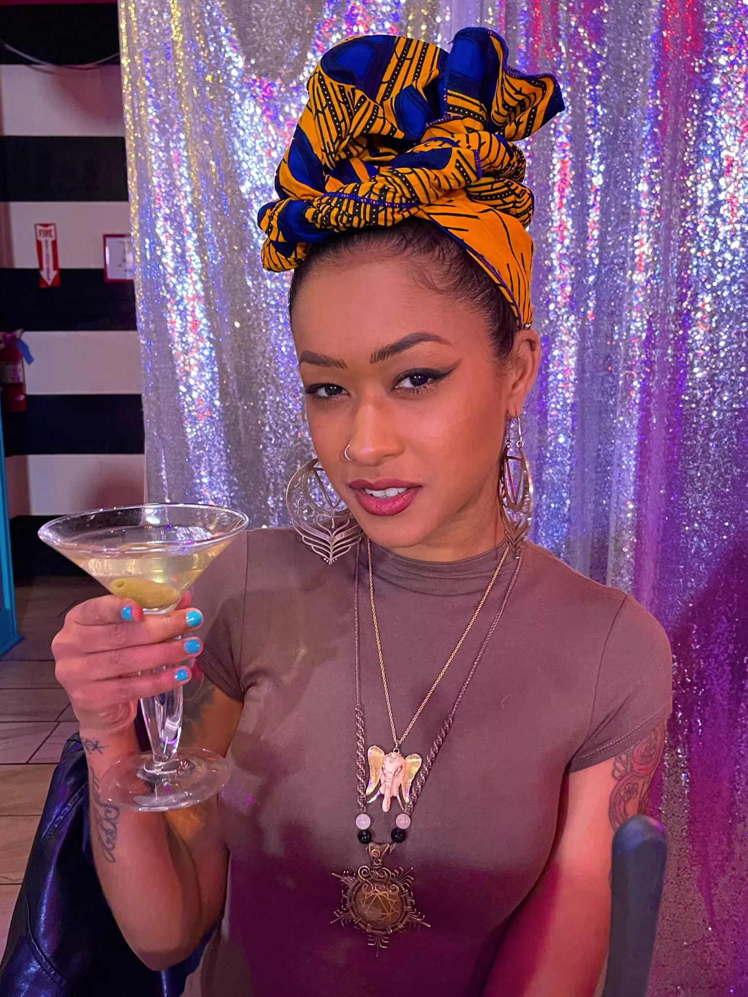 Just a gorgeous lady