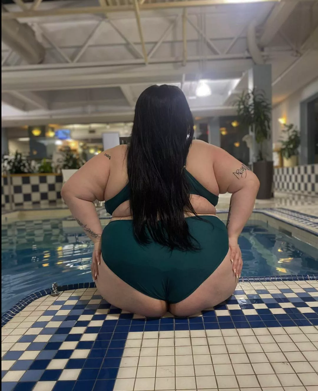 just a little wet 😌💦