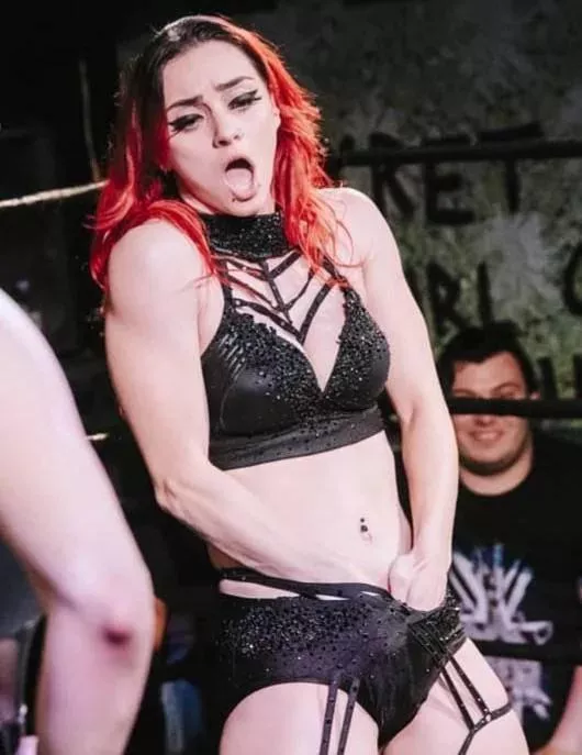 Just couldn’t stop her urges 🥵 Just couldn’t stop her urges 🥵