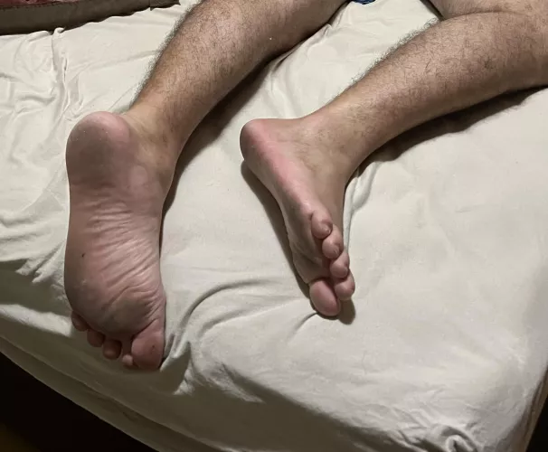 Just got into my brother’s bedroom and I saw this. I couldn’t hold myself. This photo was cropped, there are more to see 👀