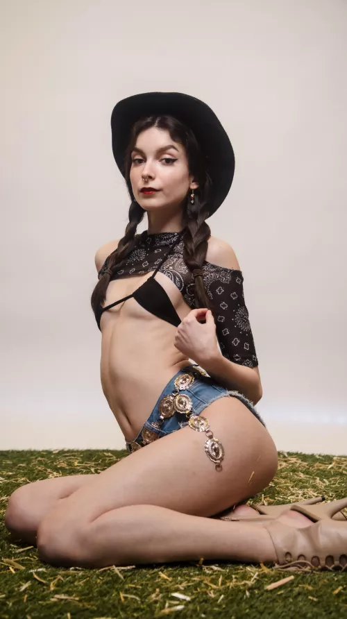 Just got pics back from the cowgirl shoot I did a few weeks ago!