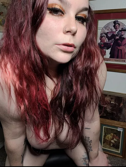 just my naked freckly mom bod ❤