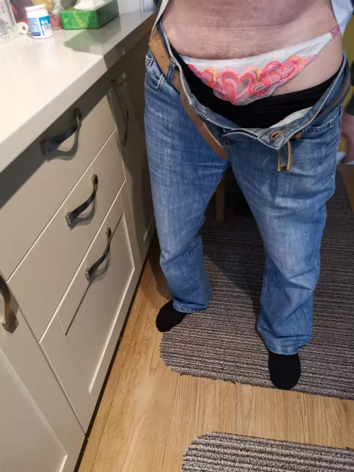 just of out, seeing lots of people today, such a turn on knowing I've got a sexy thong on