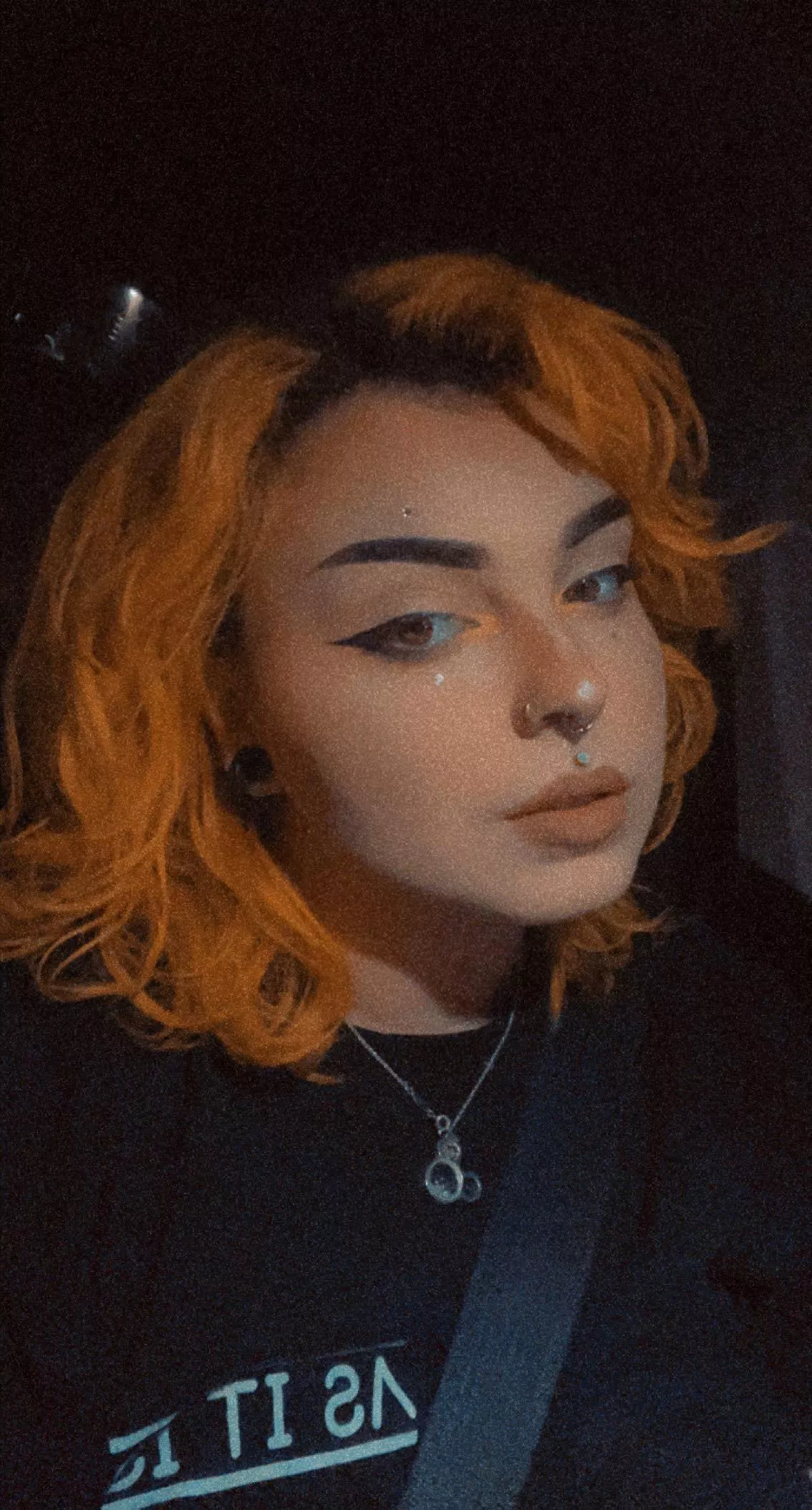 just settling down for the night! hope your week started off well 💛