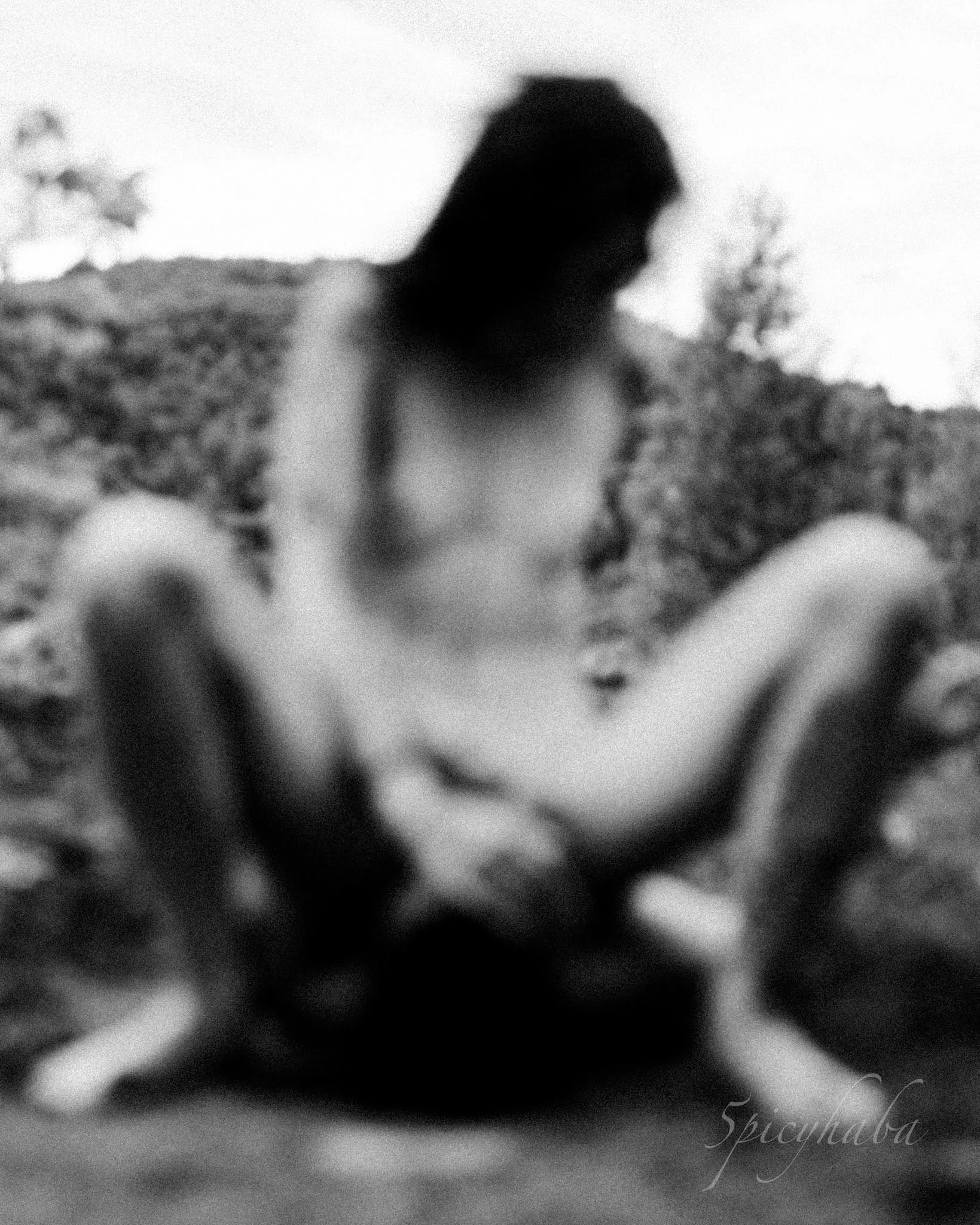 Late night facesitting post 🌚