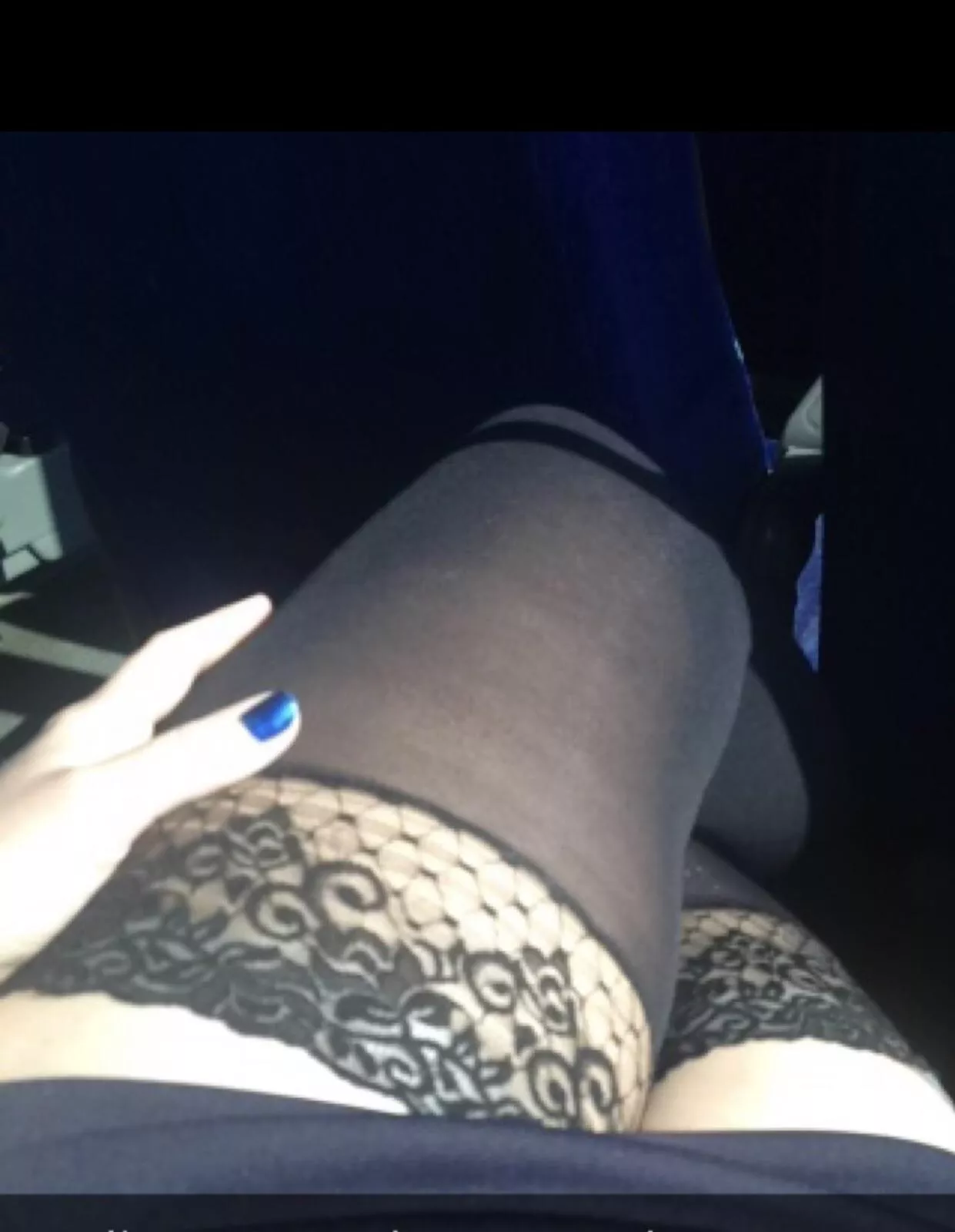 Leave them off or take them off?🖤