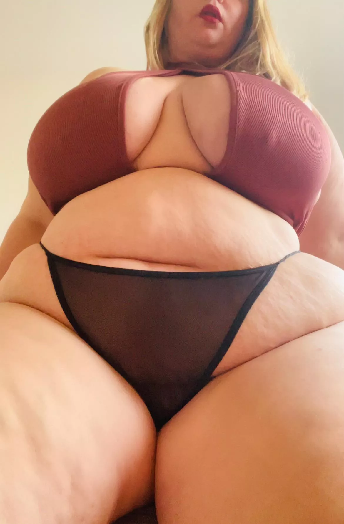 Let me smother you please