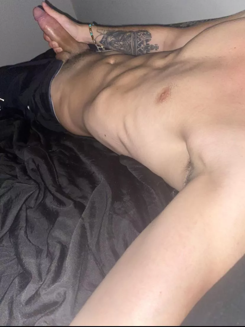 Lets get stone and suck each other 😎