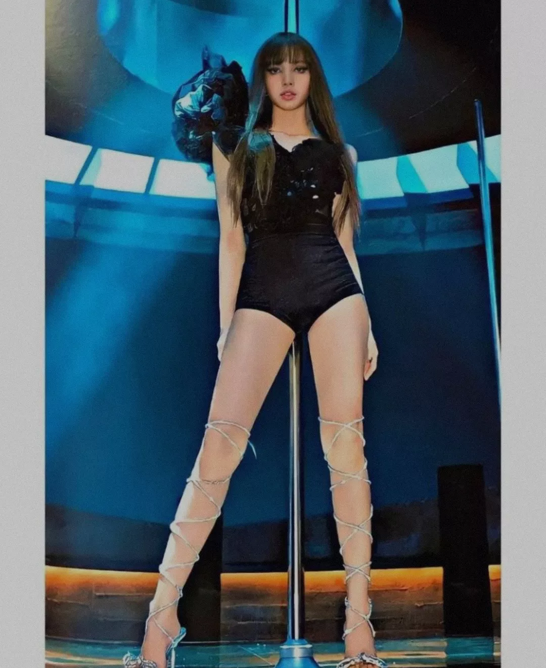 Lisa's sexy long legs are amazing