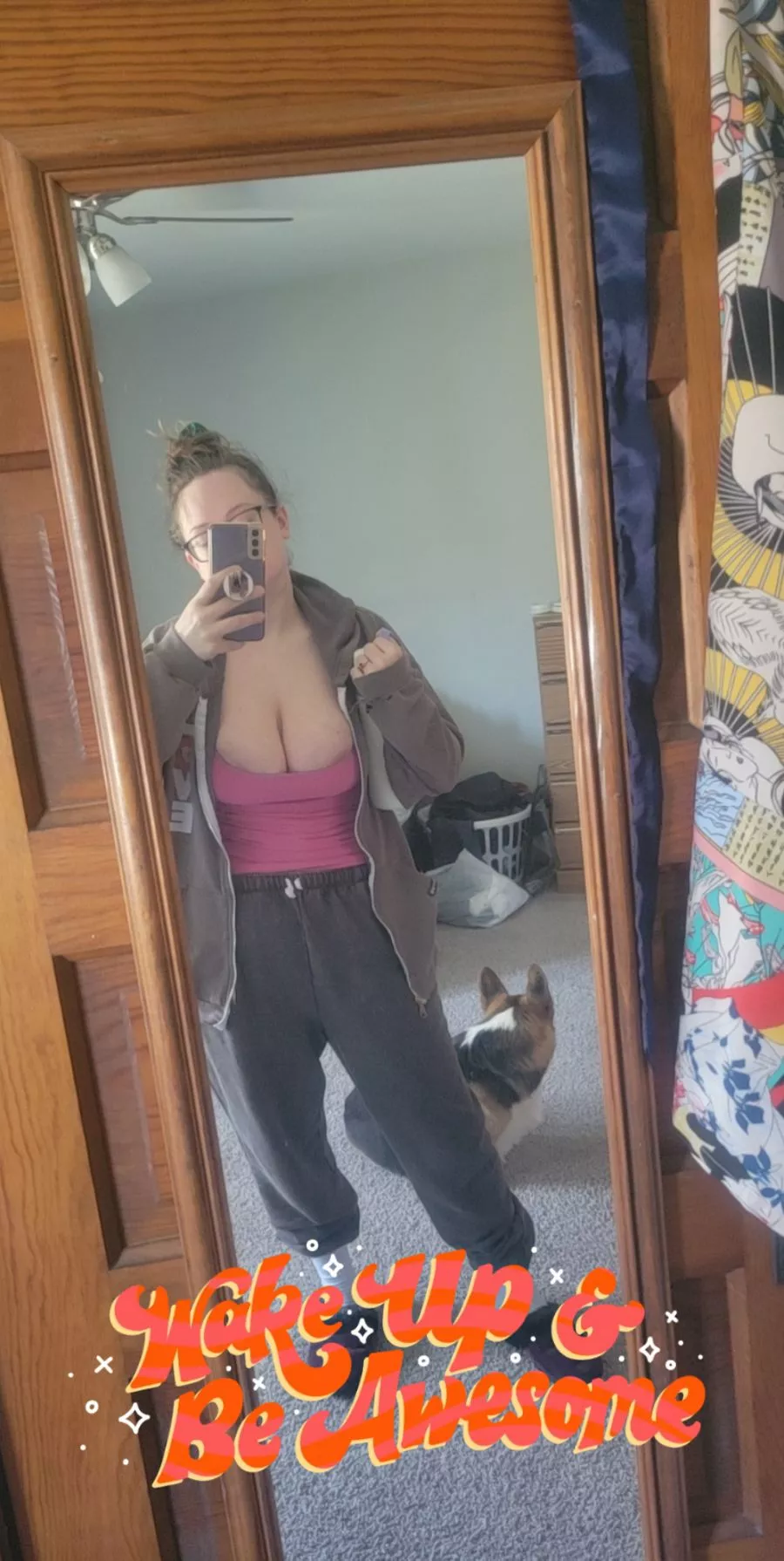 Long day, long cleavage