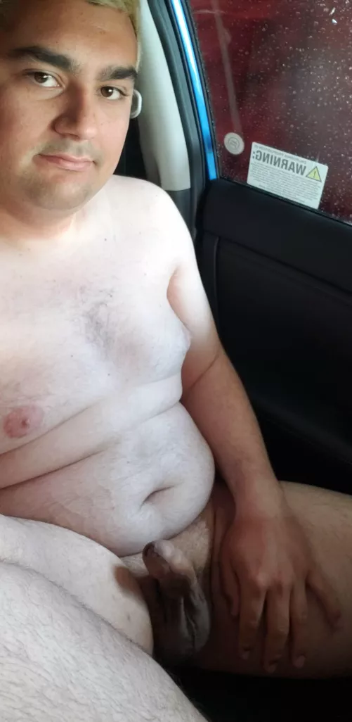 love getting naked in the car wash!