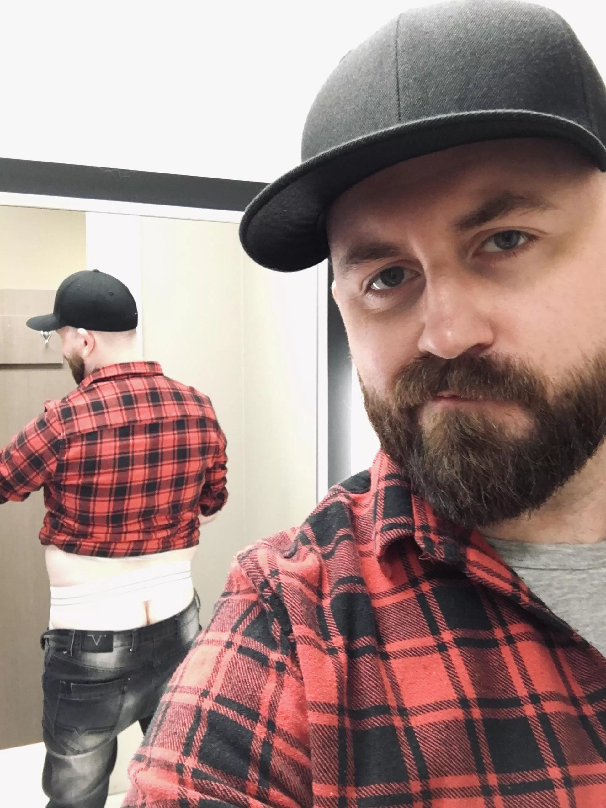 Lumberjack crack 🪓