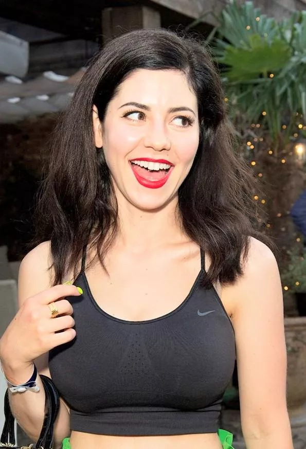 Marina Diamandis melons