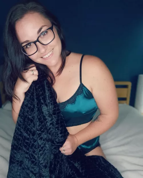 Married...yes, monogamous...no 🥰