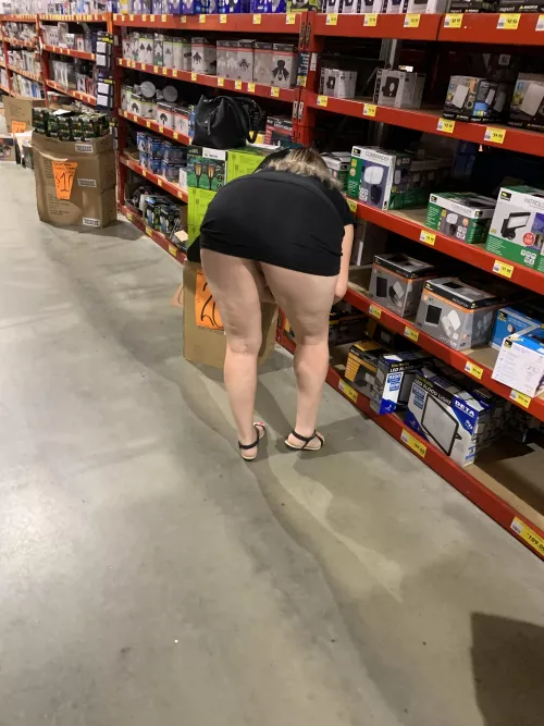 Maybe nextime I’m at the shops I will remember how short my skirt is for the 3 man standing behind me.