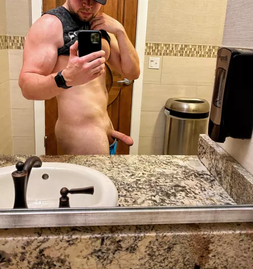 Meet me in the locker room😈