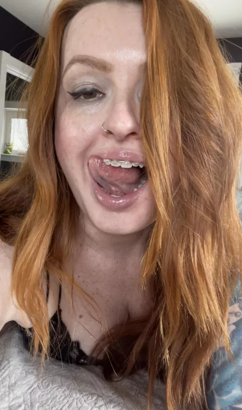 Messy hair but still kinda cute