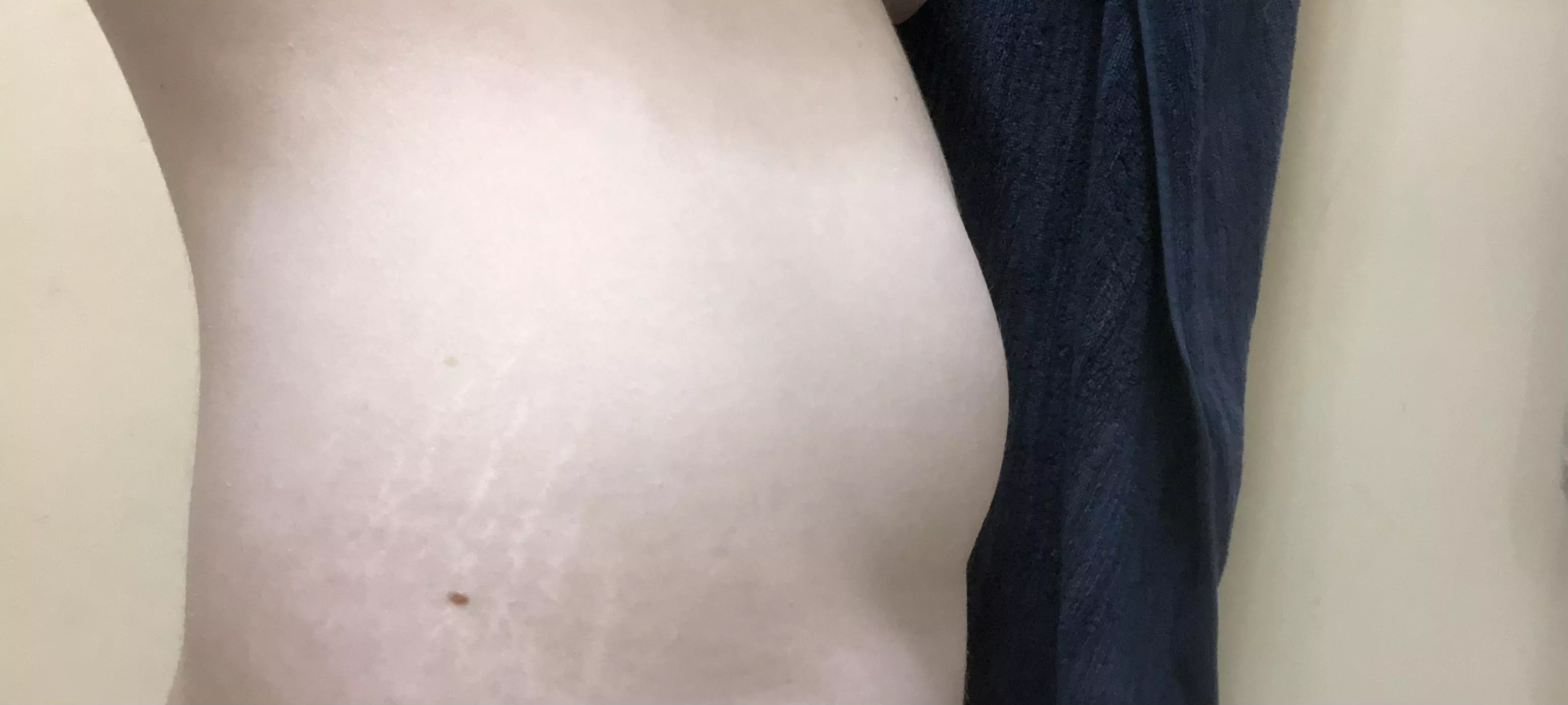 My bump is coming! Subscribe to my OnlyFans if you want to watch it grow with me 😘😘