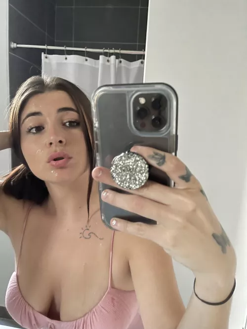 my face was his canvas