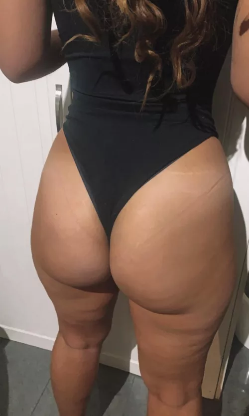 My favorite ass..et 🍑