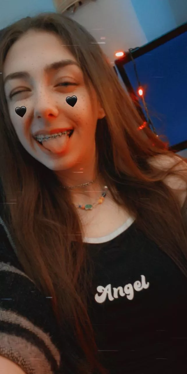 My high ass is going to get pancakes to make my day better 🥴😊❤