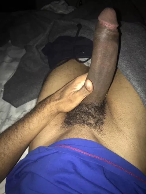 😈need a white sissie or femboy to help me with this. (message me)